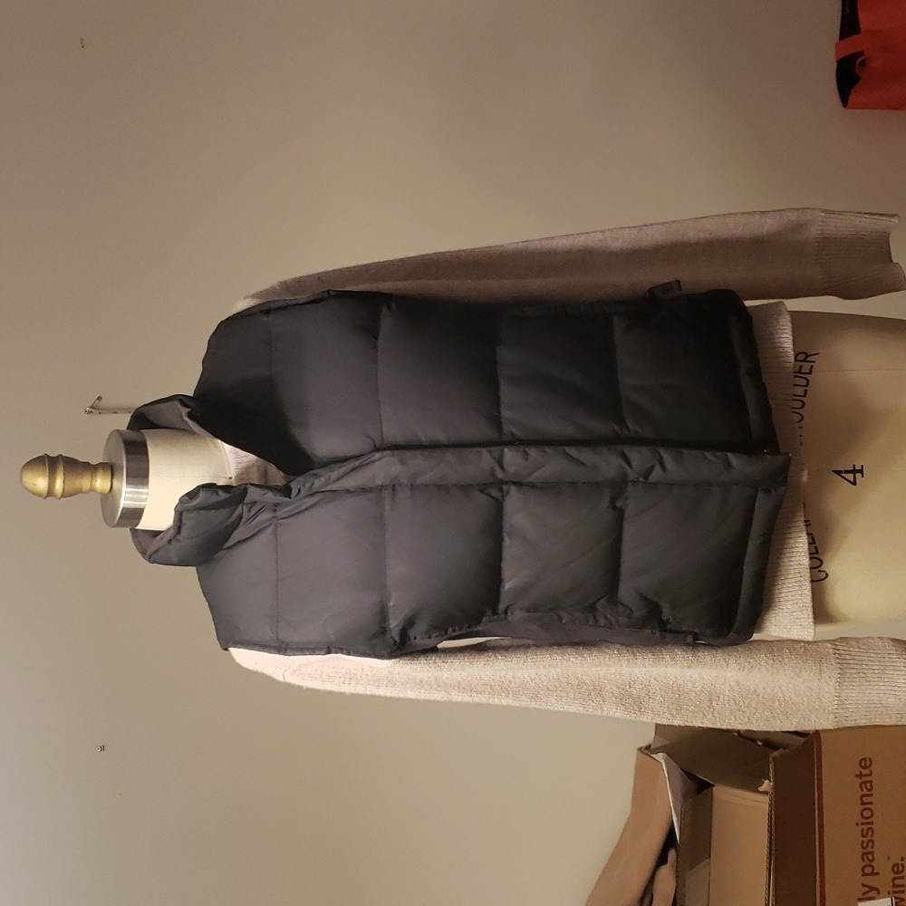 GAP puffer vest